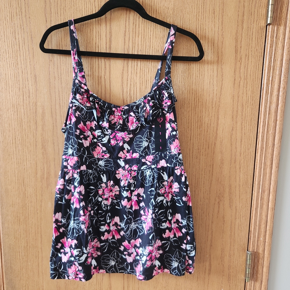 Elegant Black Lace Camisole with Adjustable Straps